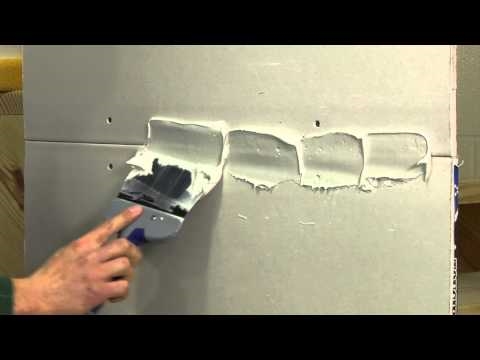Spreads Compound Vs. Plaster atau Drywall Compound for Repairs
