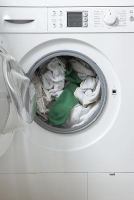 Cómo arreglar un error DL ​​o F en una lavadora Whirlpool Duet
