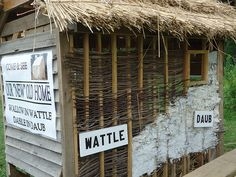 Cara Membangun Rumah Wattle & Daub