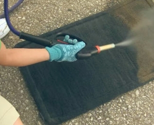 Como secar o estofamento do tapete