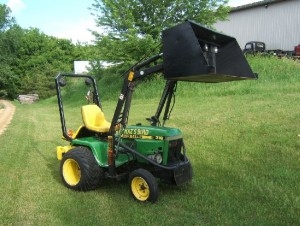 Grasshopper芝刈り機のドライブ速度を調整する方法