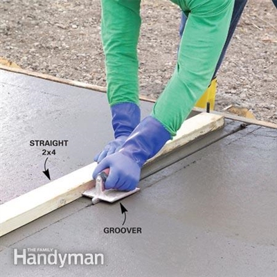 Како уклонити обрасце након излијевања бетона