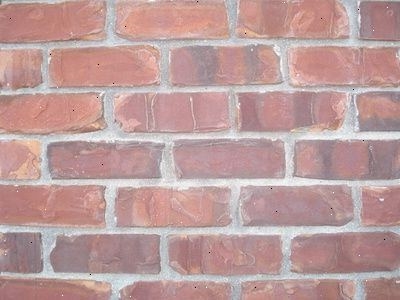 Hvordan fjerne mose fra murstein