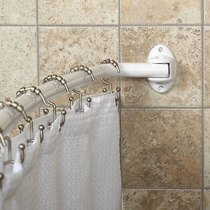 So entfernen Sie Rost von einer Duschstange