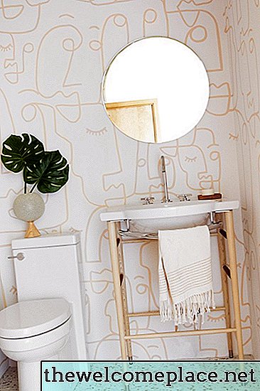 10 idées de papier peint de salle de bains qui feront que tout le monde demande "Où as-tu eu ça?"