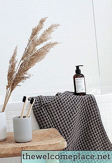 10 ideas de decoración de baño de otoño que son casi tan buenas como una PSL cálida