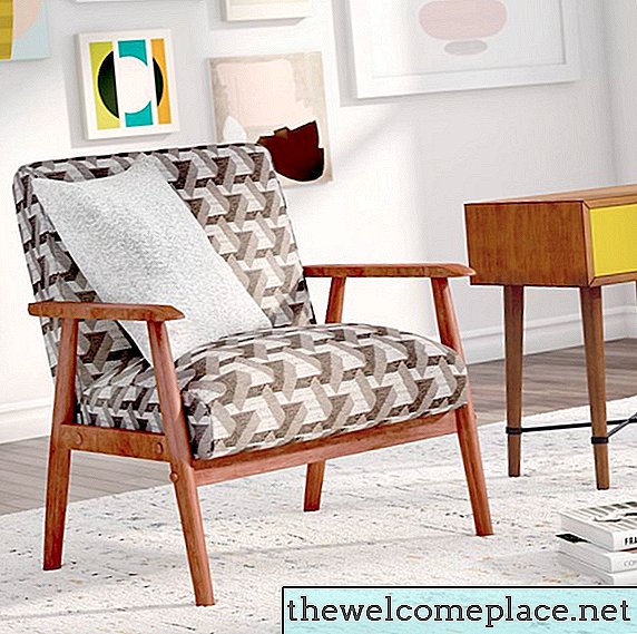 12 sillas decorativas por debajo de $ 150 que te inspirarán a ser atrevido