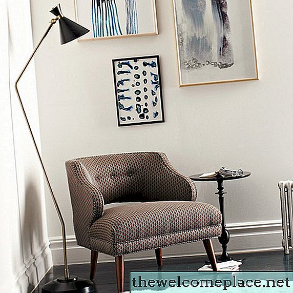 12 lámparas de pie que alegrarán tu sala de estar