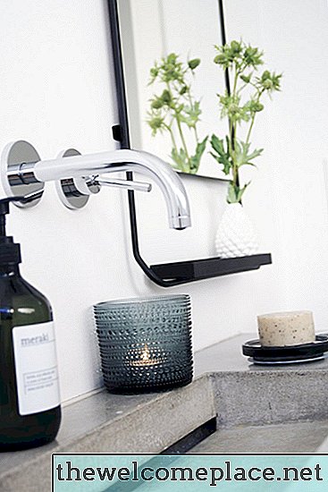13 idées de comptoir de salle de bain en béton pour ajouter une touche industrielle