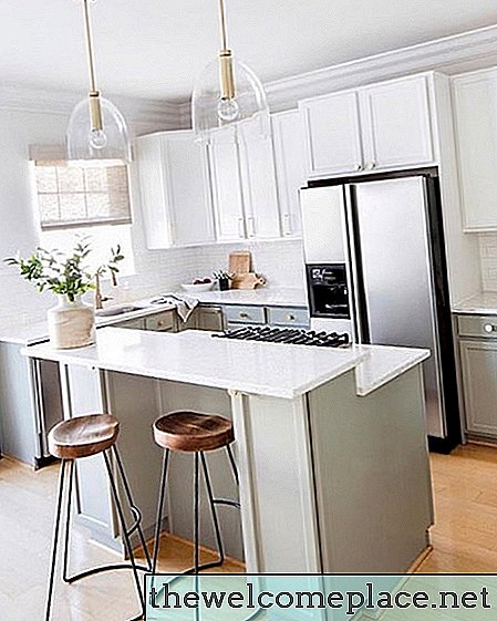 6 pilkos ir baltos virtuvės idėjos, įrodančios, kad spalvų derinys yra tobulas derinys