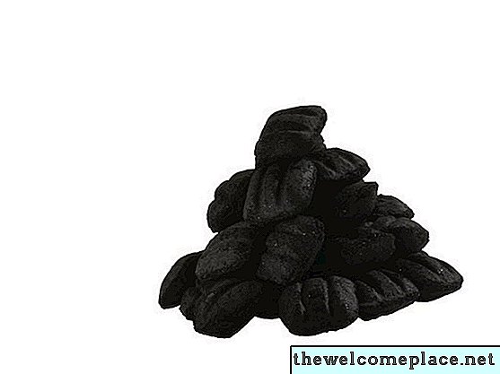 الفحم المنشط للتخلص من رائحة العفن