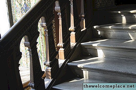 Alternativas ao tapete nas escadas