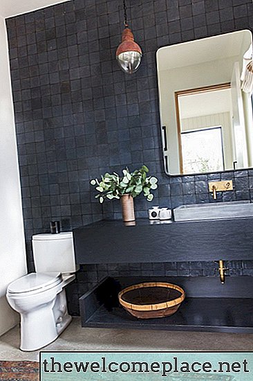 Štai 10 kito lygio vonios kambario apšvietimo idėjų, kaip patobulinti jūsų erdvę
