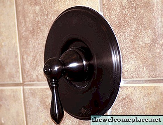 La meilleure façon de nettoyer les carreaux de douche