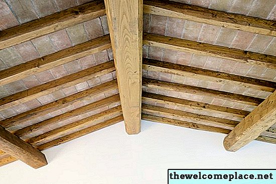 Het verschil tussen balken en rafters