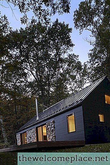Reducir el tamaño de una cabaña de piedra en el valle de Hudson