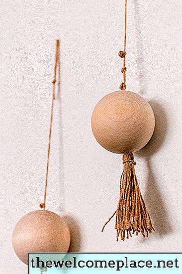 Projekt laganog vikenda: DIY boemsko drveno perlo za zidove