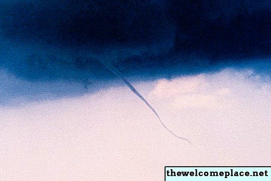 Hoe begint een tornado?