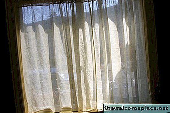 Quantas cortinas devem ser penduradas em uma janela dupla?