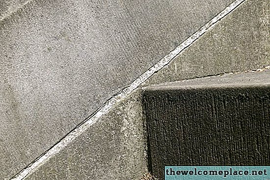 Kako dodati betonske korake k obstoječi betonski plošči
