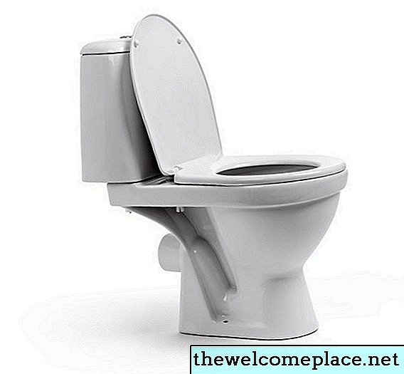 एक अमेरिकी मानक शौचालय में फ्लोट को कैसे समायोजित करें