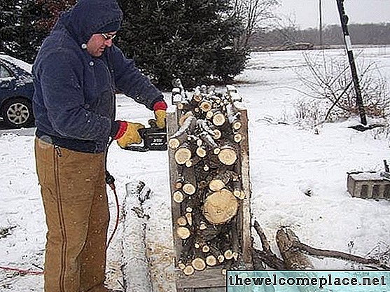 Как да изградим рамка за рязане на дърва за огрев БЪРЗО