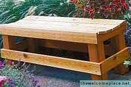 Come costruire panche da esterno in legno