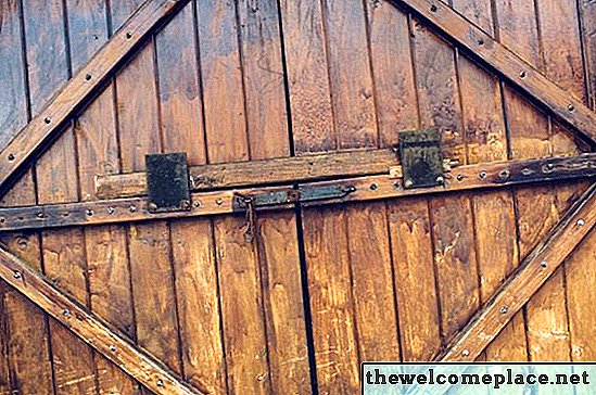 Comment construire une porte d'entrée en bois