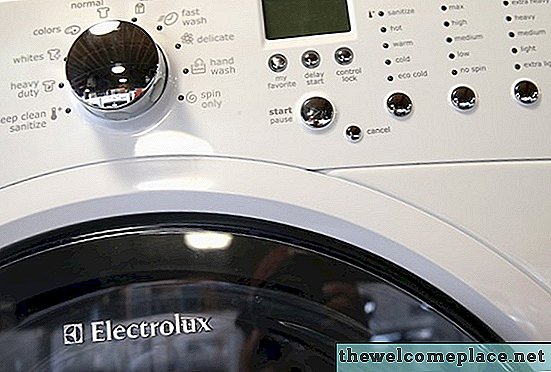 Hogyan tisztítsuk meg az Electrolux első terhelésű alátétet