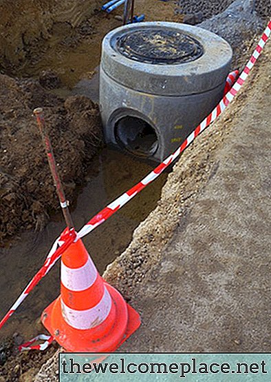 Kako očistiti sirovu kanalizaciju u podrumu