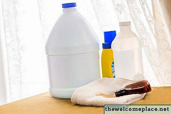 Jak čistit Vanilkový extrakt Skvrny