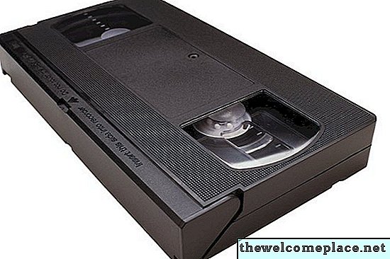 Cómo destruir cintas VHS