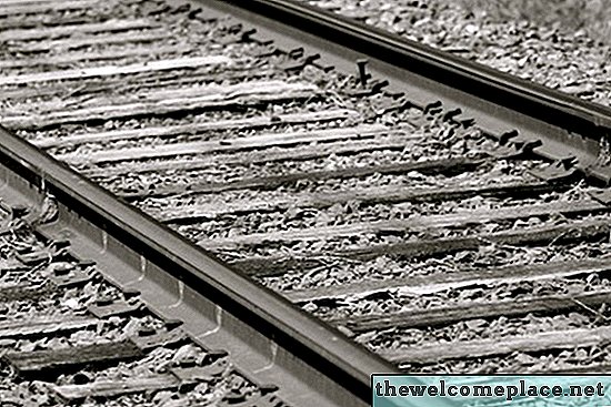 كيفية التخلص من علاقات السكك الحديدية