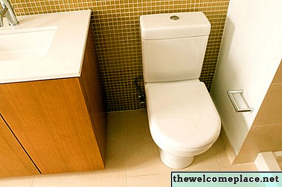 Hoe door keramische toiletten te boren