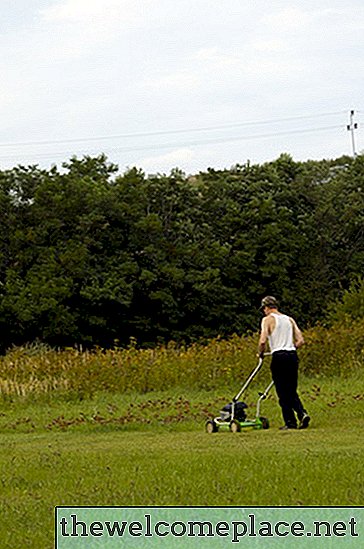 Comment réparer un moteur de tondeuse qui tourne facilement mais ne démarre pas