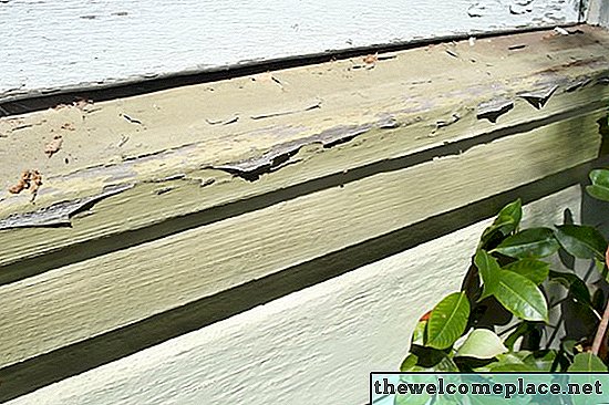 Hoe peeling verf op een vensterbank te repareren