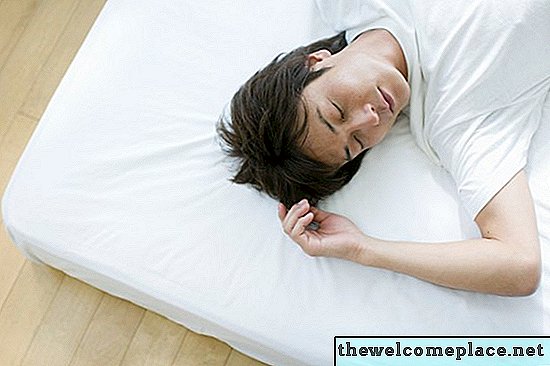 Ako opraviť klesajúcu matraci