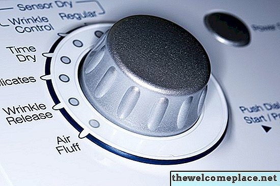 Kako popraviti uklopljeni gumb na sušilici