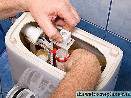 Wie man eine Toilette ohne Kette repariert