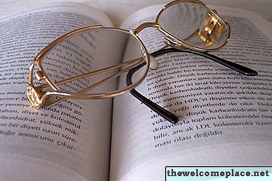 Gözlük Camları Nasıl Yapılır?