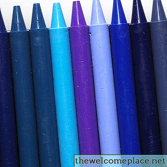 Cum să scoti creioanele topite dintr-o tigaie