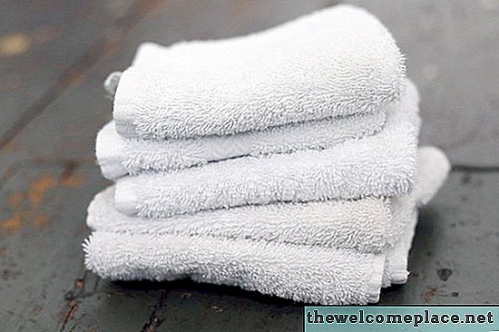 Hvordan få håndklær hvite som på hotell