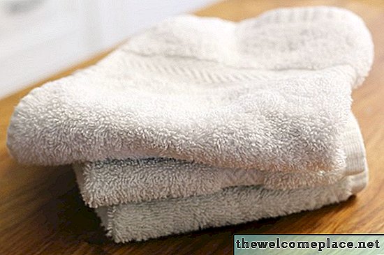 Wie man weiße Handtücher wieder richtig weiß bekommt