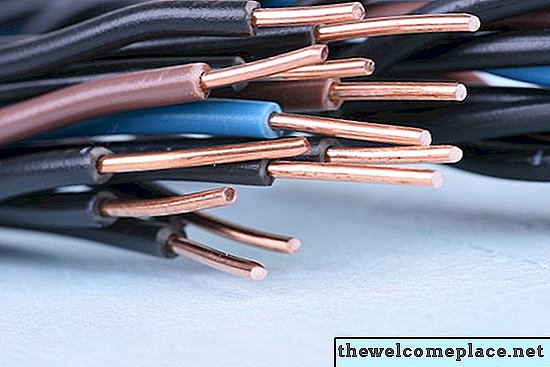 Cómo identificar cableado eléctrico neutro y caliente