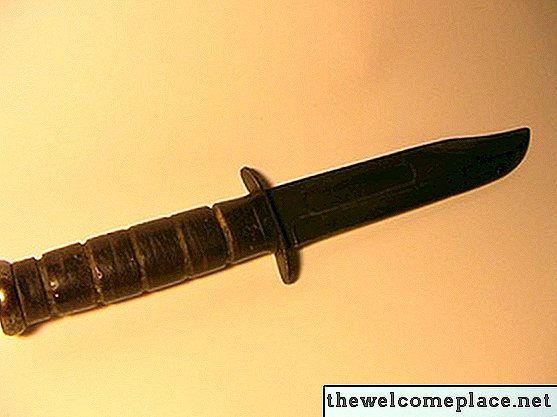 Cómo identificar un cuchillo KA-BAR