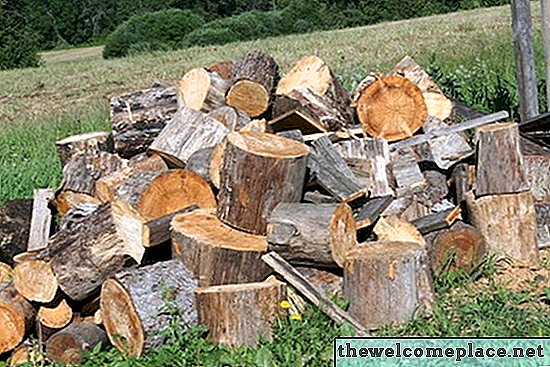 Hoe een type brandhout te identificeren