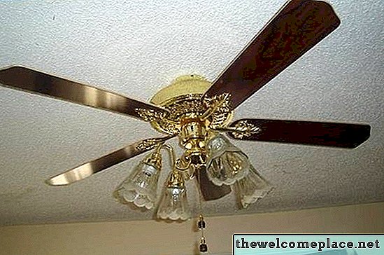 Comment installer un ventilateur de plafond encastré