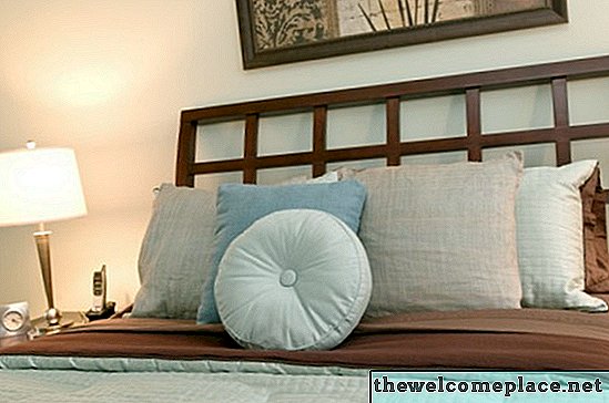 Cara Memasang Headboard ke Rangka Tidur Logam