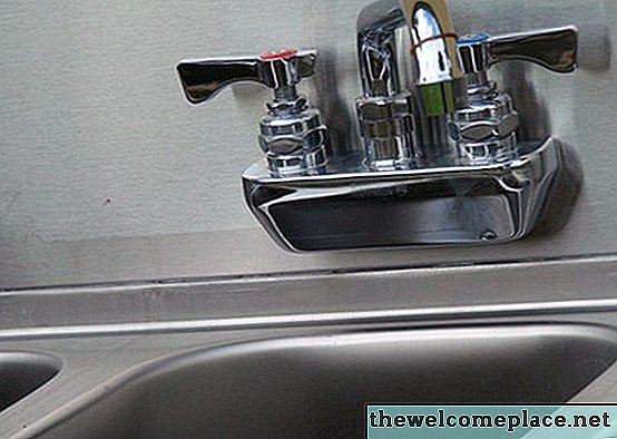 Hoe Kitchen Sink Clips te installeren