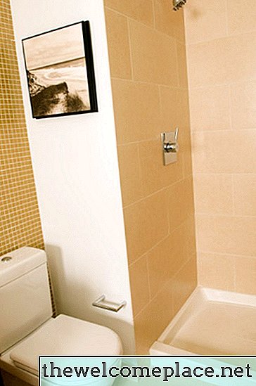 Comment garder l'humidité hors d'une photo dans la salle de bain
